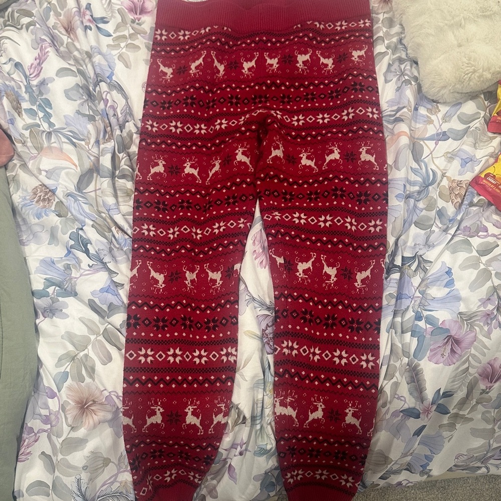 Torrid Red Reindeer Patterned leggings